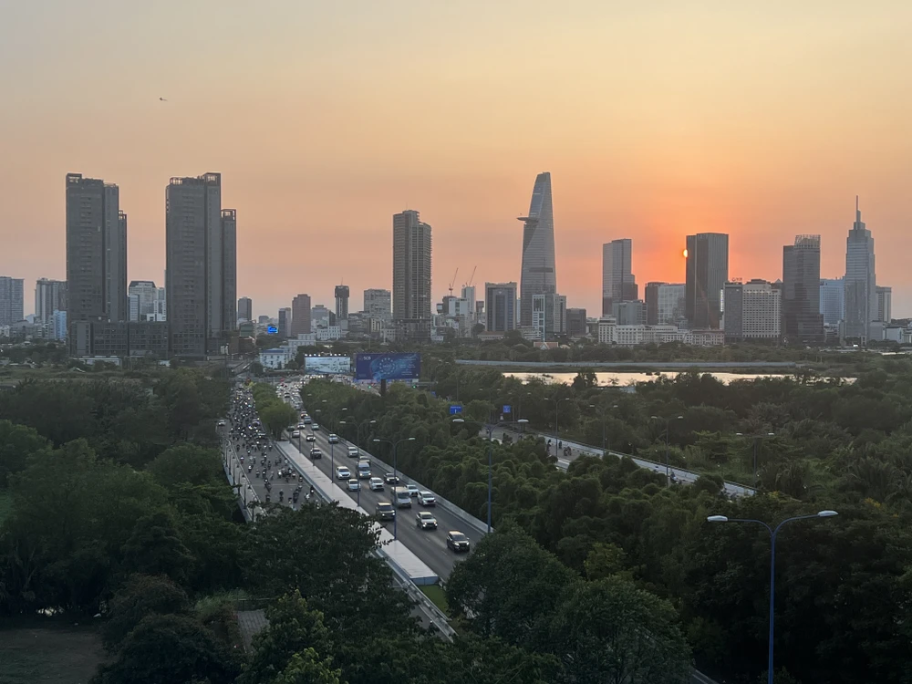 Giao thông khu vực nút giao Mai Chí Thọ khá ổn định. Ảnh: ĐÀO TRANG