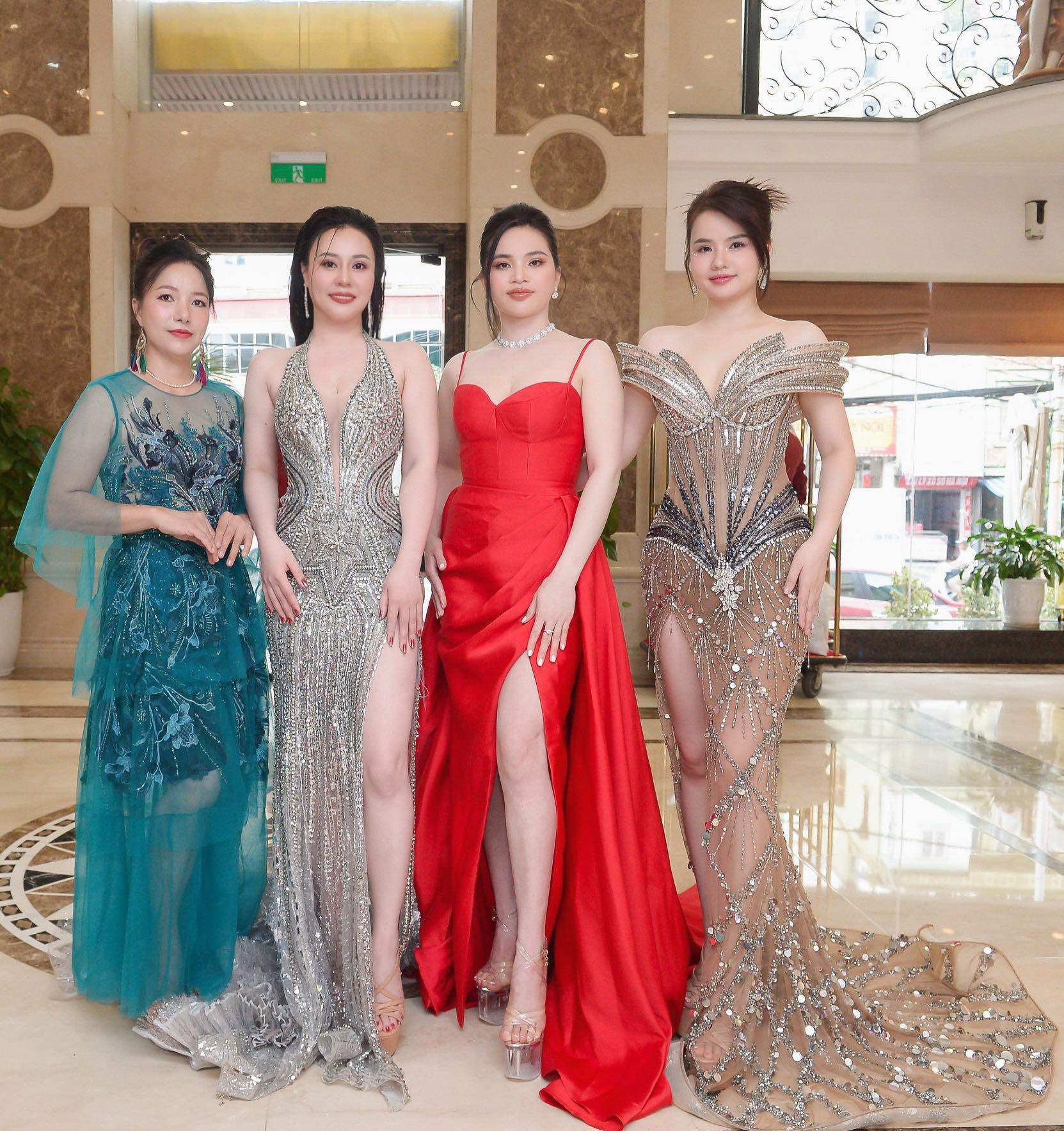 30 thí sinh Mrs Earth Vietnam về ngôi nhà chung - 1