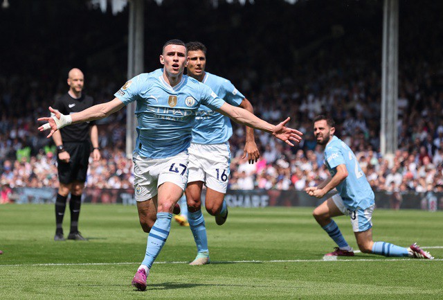 Foden mặc áo số 47 tại Man City