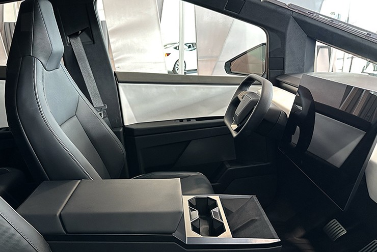 Xe bán tải điện Tesla Cybertruck chuẩn bị ra mắt thị trường Đông Nam Á - 4