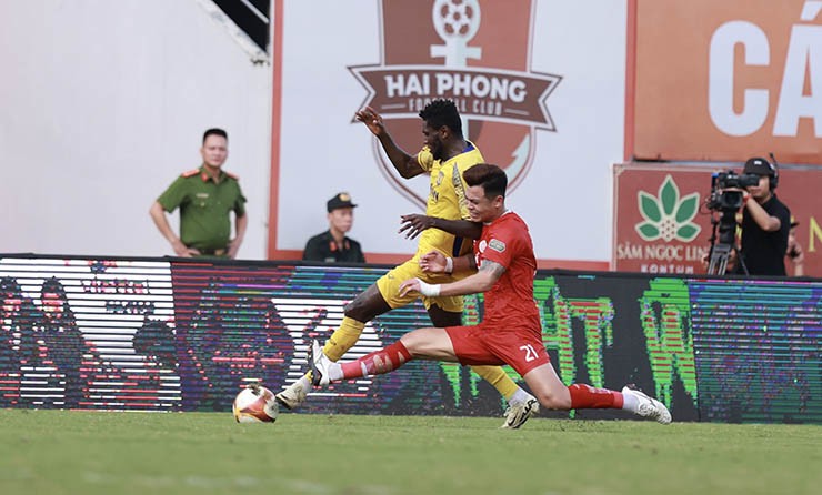 Trực tiếp bóng đá Thể Công Viettel - SLNA: Không có bàn danh dự (V-League) (Hết giờ) - 5