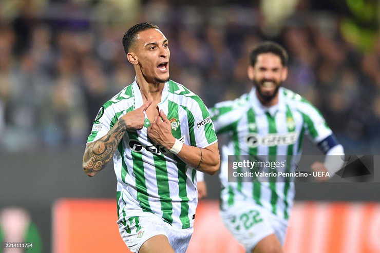 Chủ tịch Real Betis&nbsp;xác nhận rằng các cuộc thảo luận để giữ chân Antony đã được lên kế hoạch&nbsp;&nbsp;