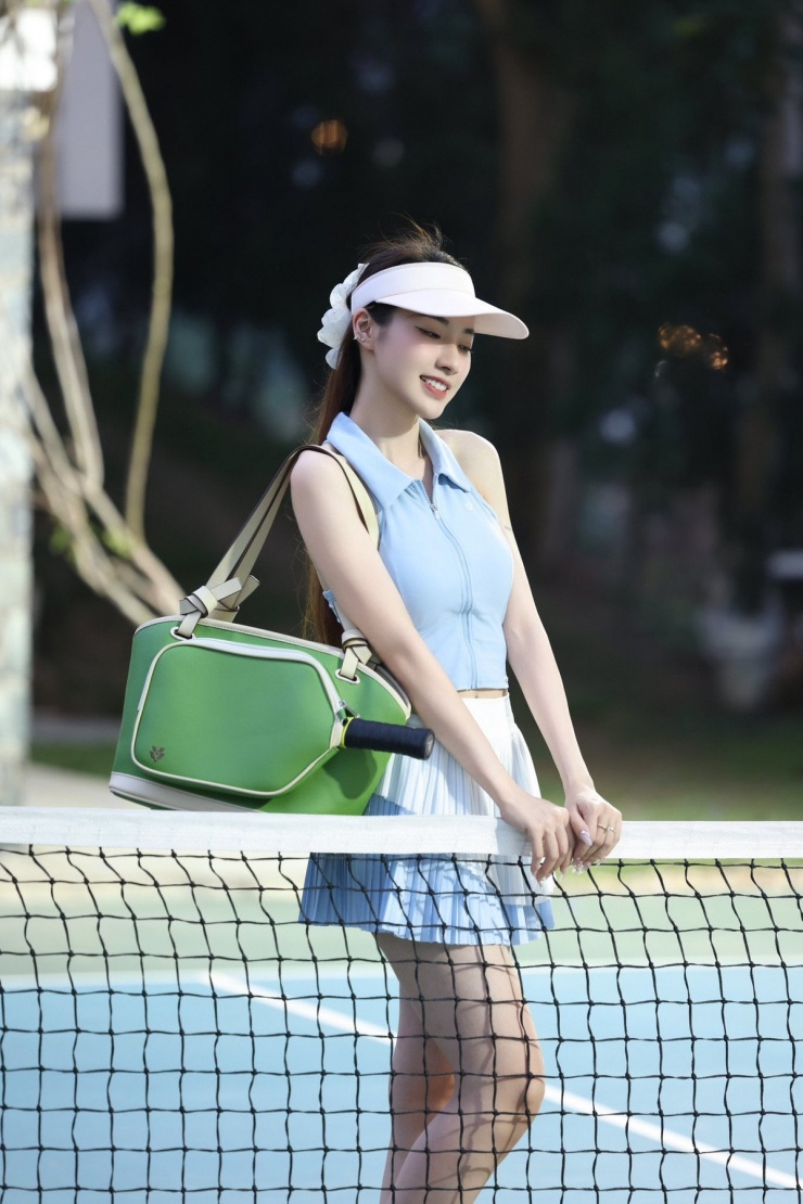 Hot girl Nóng cùng World Cup hóa “người đẹp pickleball” cuốn hút - 3