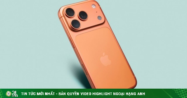 Video: iPhone 17 Pro tự dưng có thêm cổng lightning
