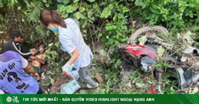 Vợ chồng nghèo thương vong khi xe máy lao xuống vực