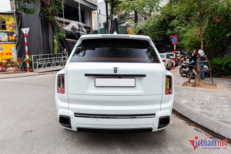 Đi 500km, đại gia H&agrave; Nội b&aacute;n xe si&ecirc;u sang Rolls-Royce Cullinan 2025 lỗ tiền tỷ - 10