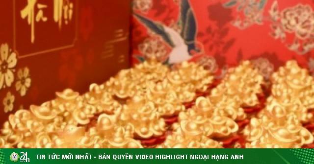 Giá vàng thế giới tăng, vàng tư nhân đi ngang: Nhà đầu tư lỗ nặng, giao dịch khó