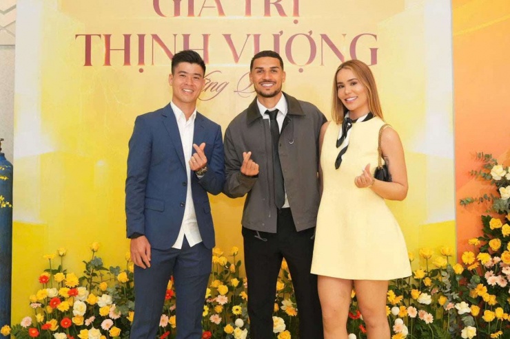 Gallery - Bạn gái kín tiếng của Đỗ Hoàng Hên sở hữu nhan sắc nóng bỏng 'vạn người mê' - image 1