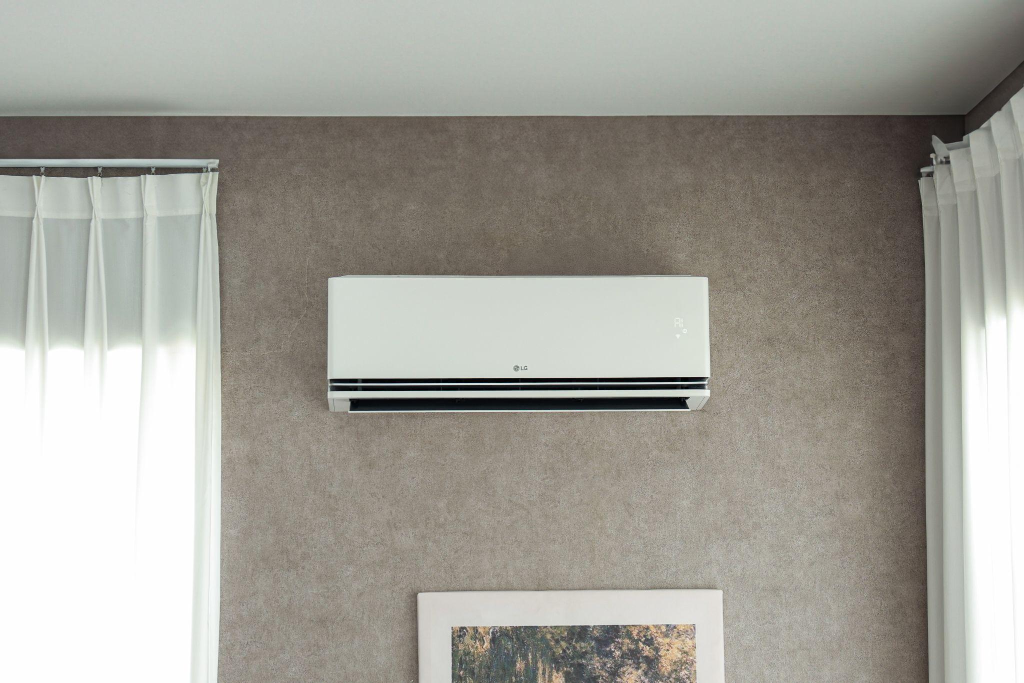 Công nghệ Soft Air và cánh vẫy Dual Vane giúp lan tỏa hơi lạnh dịu nhẹ