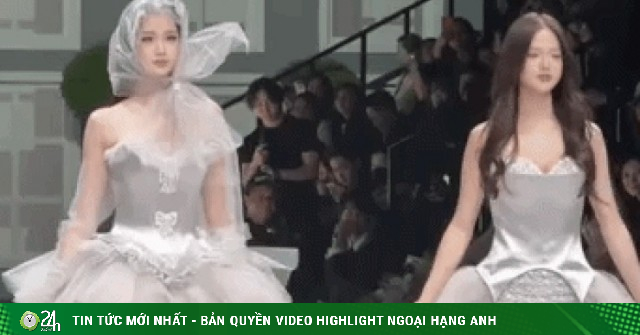 Hai con gái Chung Lệ Đề gây sốt với màn catwalk