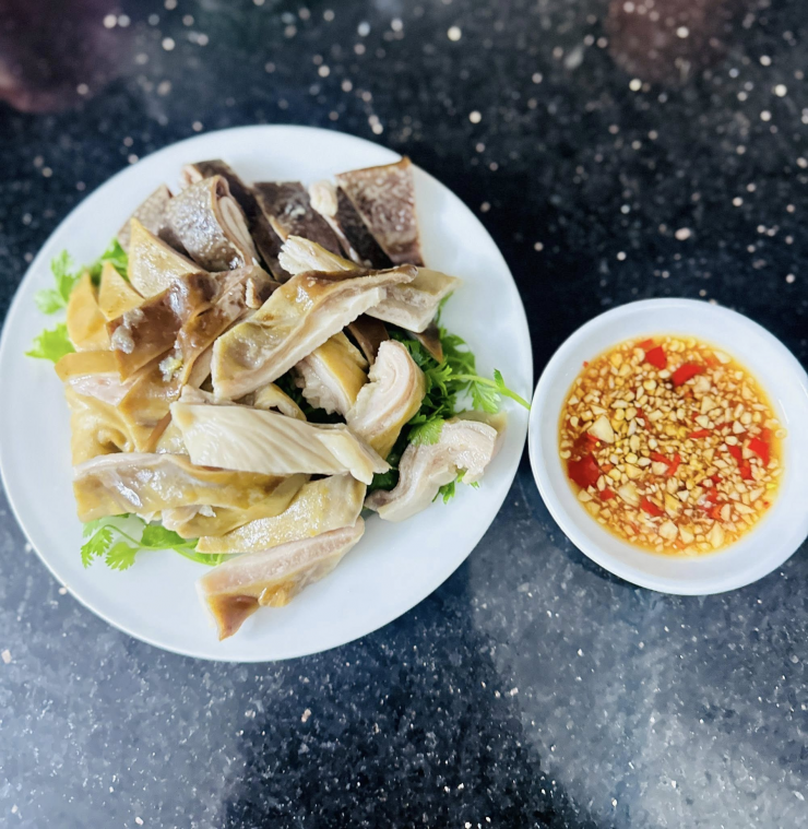 Hà Nguyễn