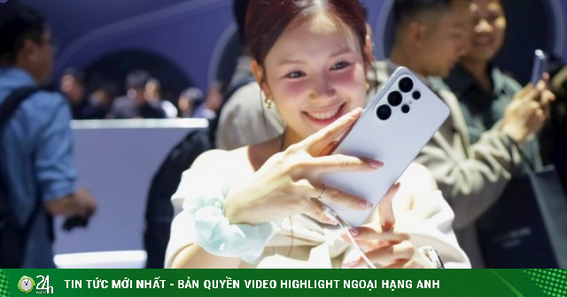3 tính năng trên Galaxy S26 Ultra khiến người hâm mộ "quay xe" sang iPhone 17 Pro