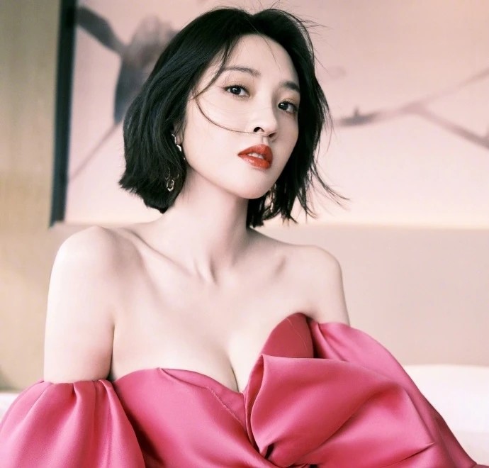 Ai là đối thủ đáng gờm nhất? - 6