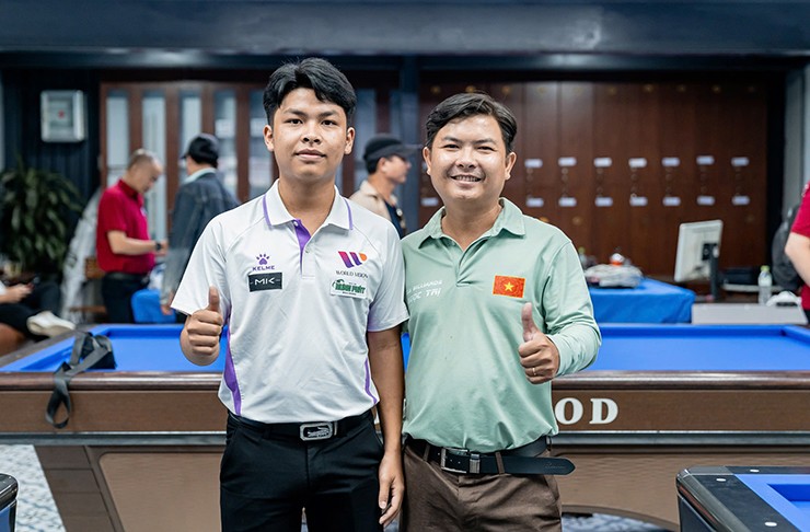 Hai chú cháu Ngọc Trị, Minh Trí cùng có suất dự World Cup