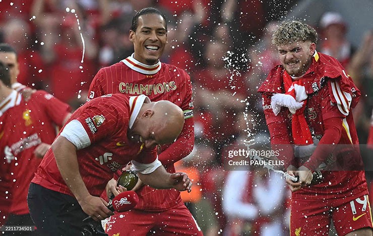 Triều đại của Slot đã khởi đầu mĩ mãn