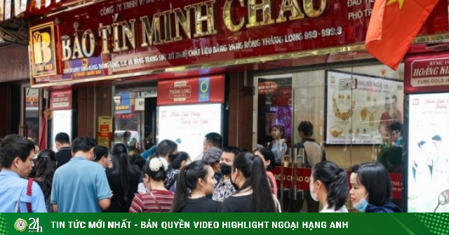 Khách ồ ạt bán vàng, cửa hàng không trả tiền ngay: Bảo Tín Minh Châu nói gì?