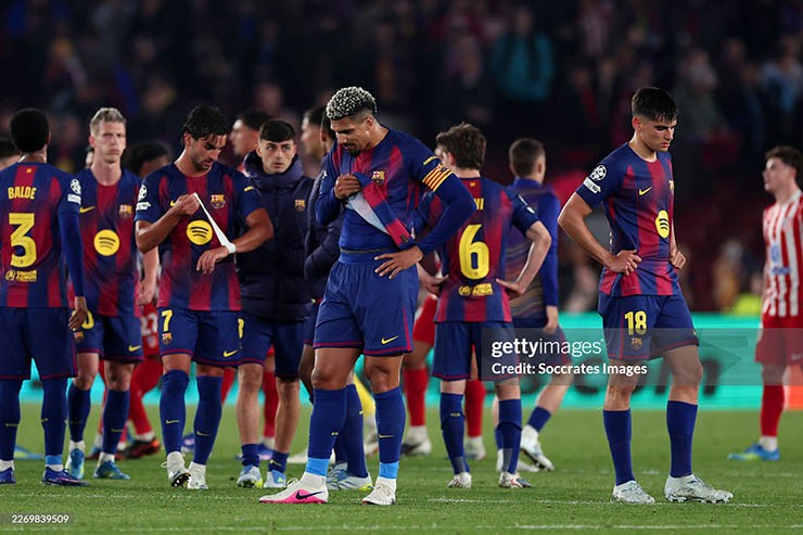 Thất bại của Barca giúp cửa vào chung kết Champions League của Arsenal sáng rực