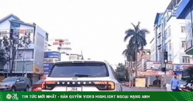 CSGT Thanh Hoá điều tra vụ ô tô 36A-763.29 lấn làn, chèn ép xe khác giữa phố