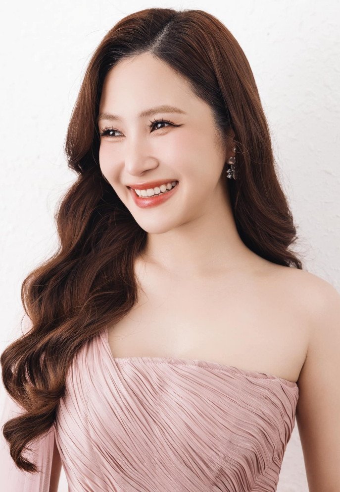 Ca sĩ Hương Tràm tuổi 31 độc thân sau đổ vỡ, ám ảnh vì lời miệt thị - 2