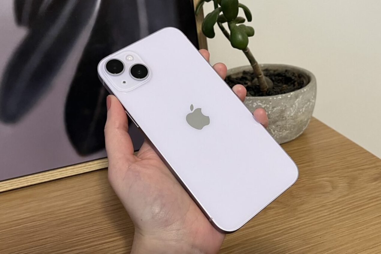 iPhone 14 Plus.