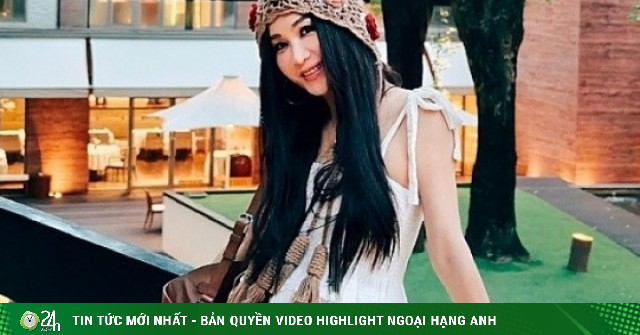 Gu mặc trẻ như gái 20 của Ôn Bích Hà