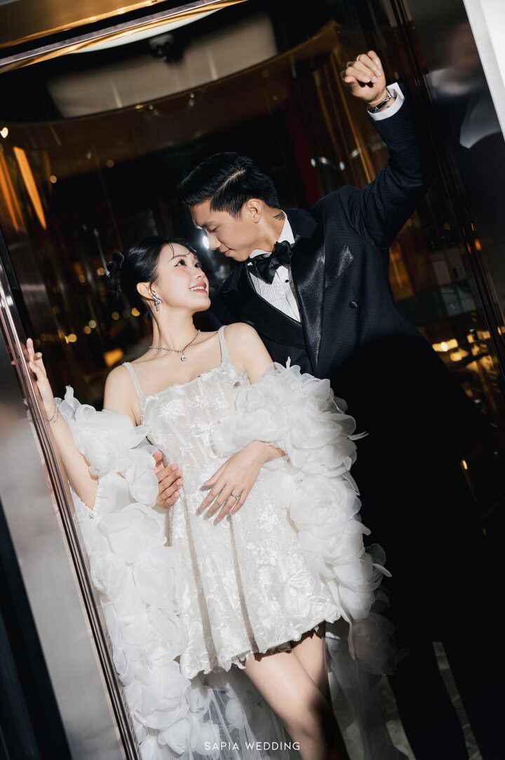 Bà xã cầu thủ Đoàn Văn Hậu: Từng lọt top 10 Hoa hậu Việt Nam, học vấn nổi bật - 10