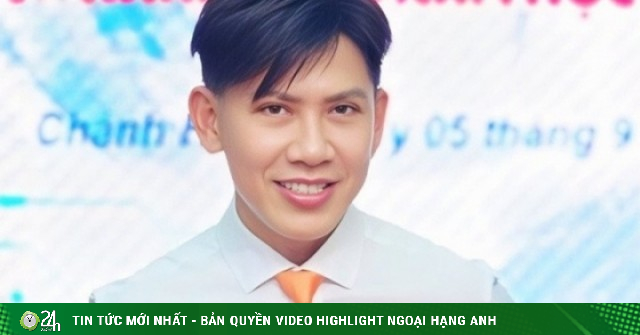 Ca sĩ 'Mưa bụi' nổi tiếng Việt Nam là thầy giáo dạy Toán suốt 40 năm