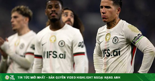 Chelsea & bầu không khí "độc hại": Rosenior như con rối, dàn sao muốn đào tẩu