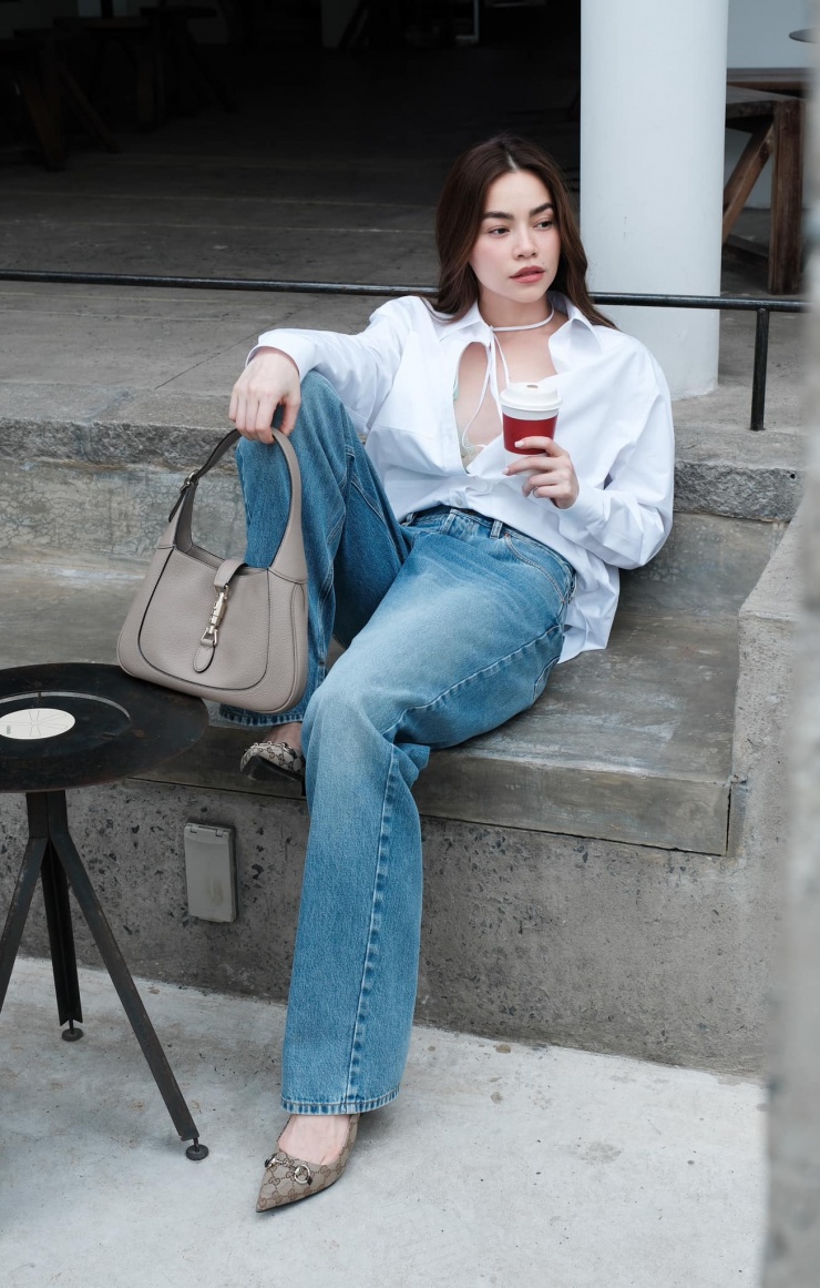 Học Hồ Ngọc Hà cách diện màu trắng 'sang xịn mịn': Tuyệt chiêu nâng tầm khí chất tuổi trung niên - 16