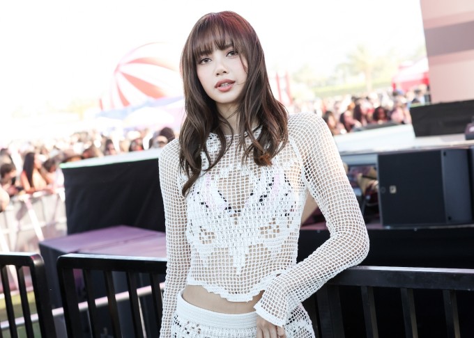 Lisa diện váy ngắn, quẩy hết mình ở Coachella - 2