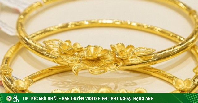 Giá vàng hôm nay 14/4: Tăng 'bốc đầu' hơn 100 USD/ounce