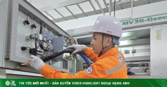 Bộ Công Thương muốn đổi khung giờ cao điểm điện theo mùa, EVN lo quá tải, dễ sai sót