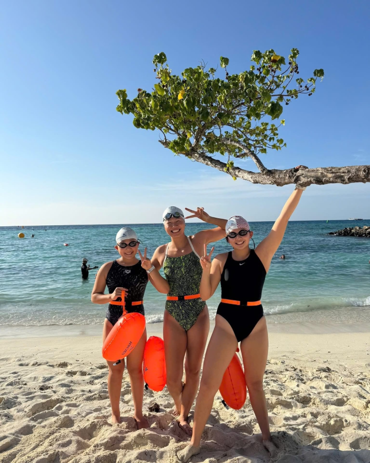 Thâu tóm 4 HCV, ngang ngửa nhà vô địch nam - 4