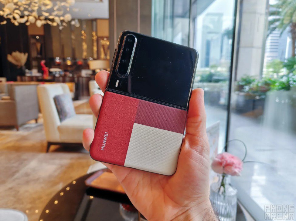 Huawei Pura X.
