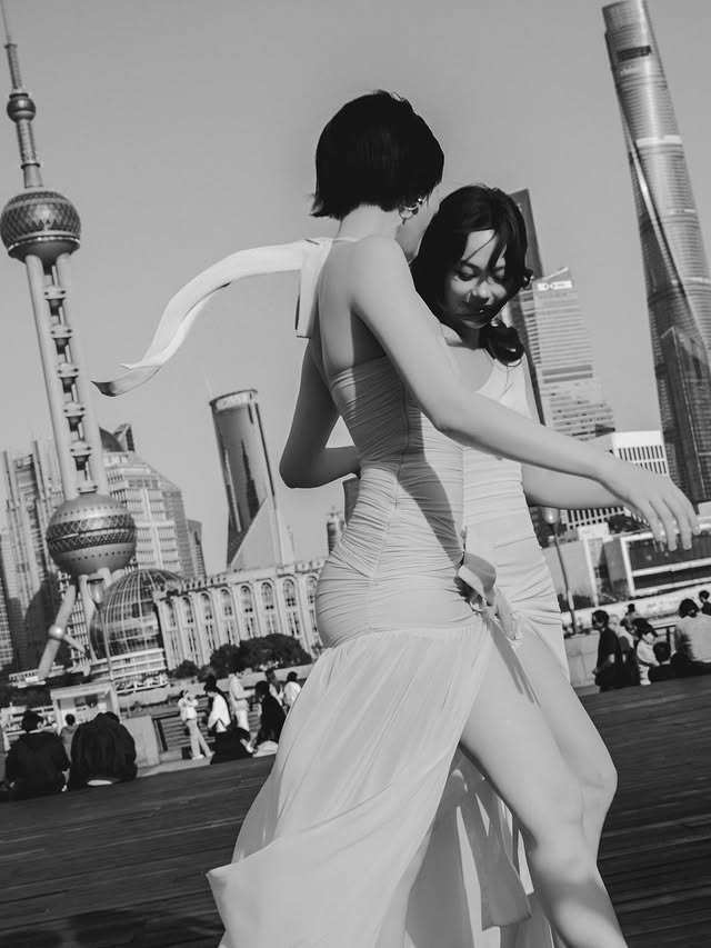 Minh Hằng "đọ dáng" Ngọc Trinh, "Chị chị em em 2" hội ngộ - 8