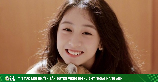 Bé gái 'Bố ơi mình đi đâu thế' trong trẻo tuổi trăng rằm