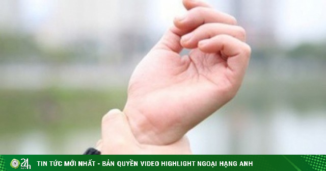 Bàn tay xuất hiện dấu hiệu này, coi chừng cơ thể đang kêu cứu lại ít được chú ý