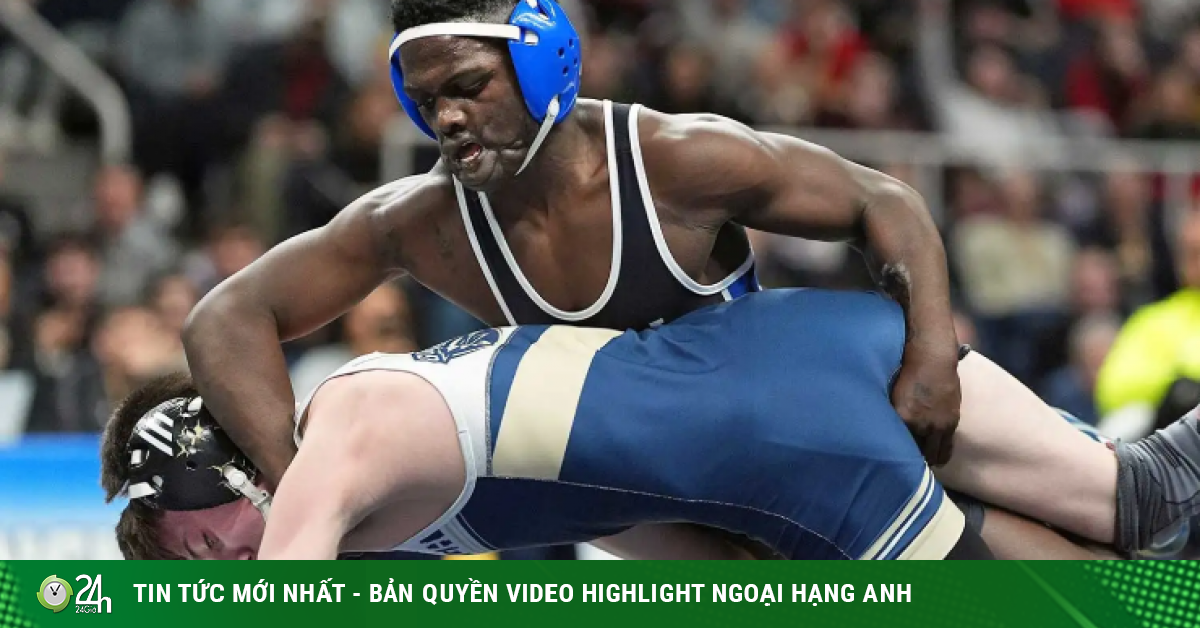 6 tuổi đấu "sinh tử" với đàn tinh tinh, lớn lên là nhà vô địch đấu vật