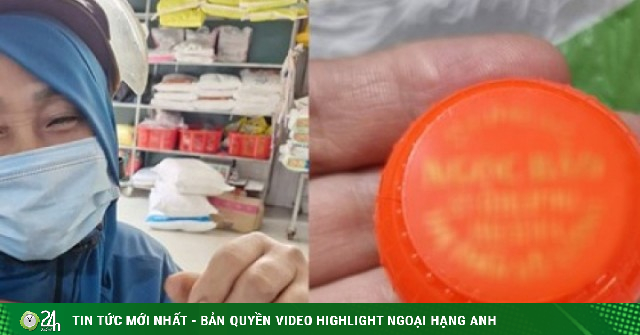 Đánh rơi chỉ vàng tích cóp 2 năm, người phụ nữ vỡ òa khi nhận lại nhờ lòng tốt của người lạ