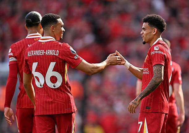 Alexander-Arnold và Diaz