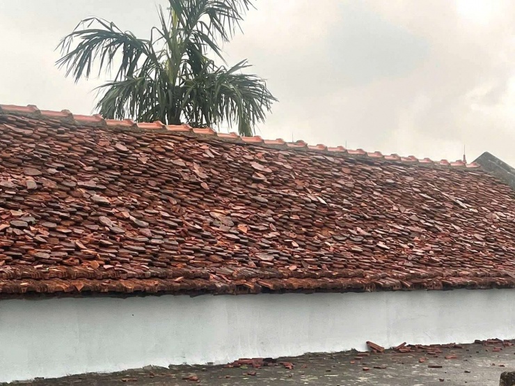 Mưa đá trong đêm ở Thanh Hóa, nhiều nơi bị thiệt hại nặng - 6