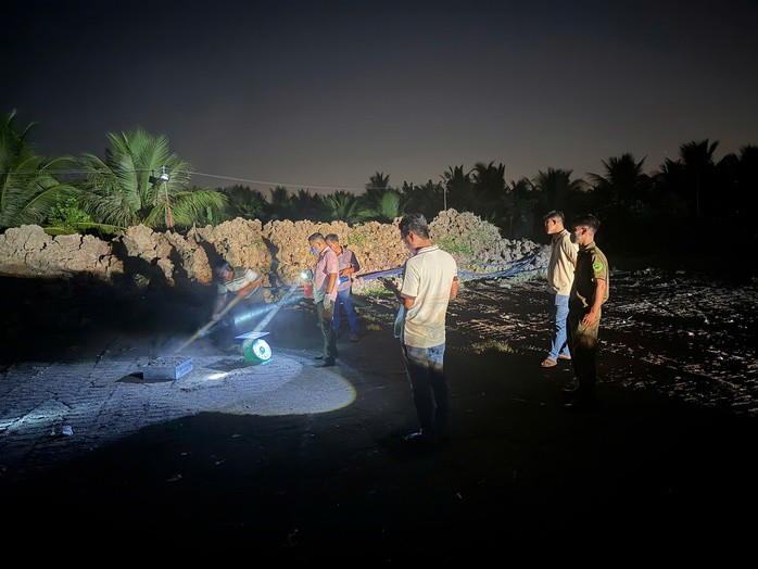 Các trinh sát triển khai đồng loạt các biện pháp nghiệp vụ để phá án