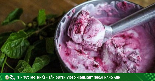 Đánh bay mụn trứng cá từ quả dâu tằm