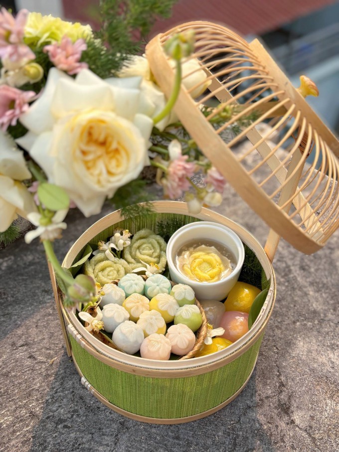 Mẹ đảm Hà Nội biến bánh trôi thành 'tác phẩm nghệ thuật' đẹp không nỡ ăn - 4