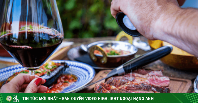 Uống rượu vang với đồ nướng có tốt?