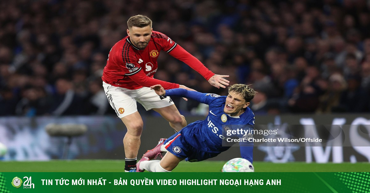 Garnacho thành thảm họa ở Chelsea, dàn sao MU đồng loạt "cà khịa"