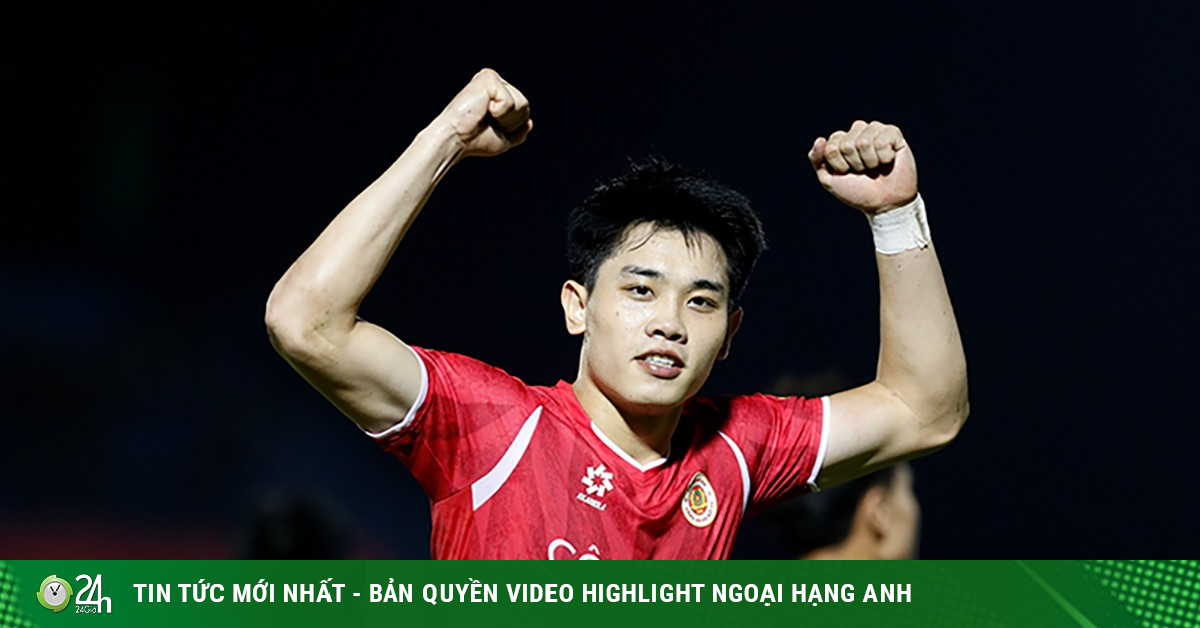 Đình Bắc 3 trận ghi 4 bàn, được HLV Polking khen "vẫn chưa bộc lộ hết khả năng"