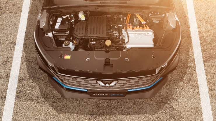 Người dùng nên chú ý đến việc tránh để pin xe quá nóng.