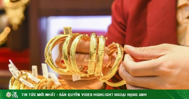 Giá vàng hôm nay 20/4: Tiếp tục đi xuống dưới ngưỡng 4.800 USD/ounce