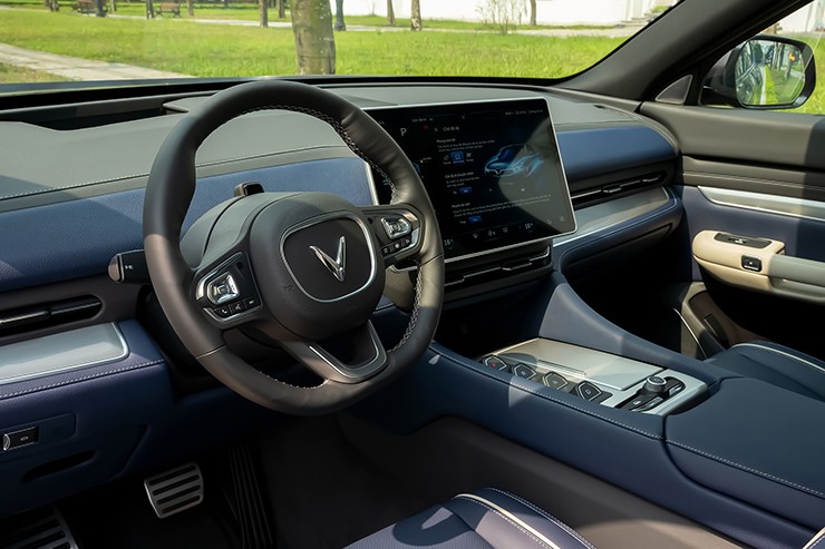 Giá xe VinFast VF 9 niếm yết và lăn bánh tháng 4/2026 - 13